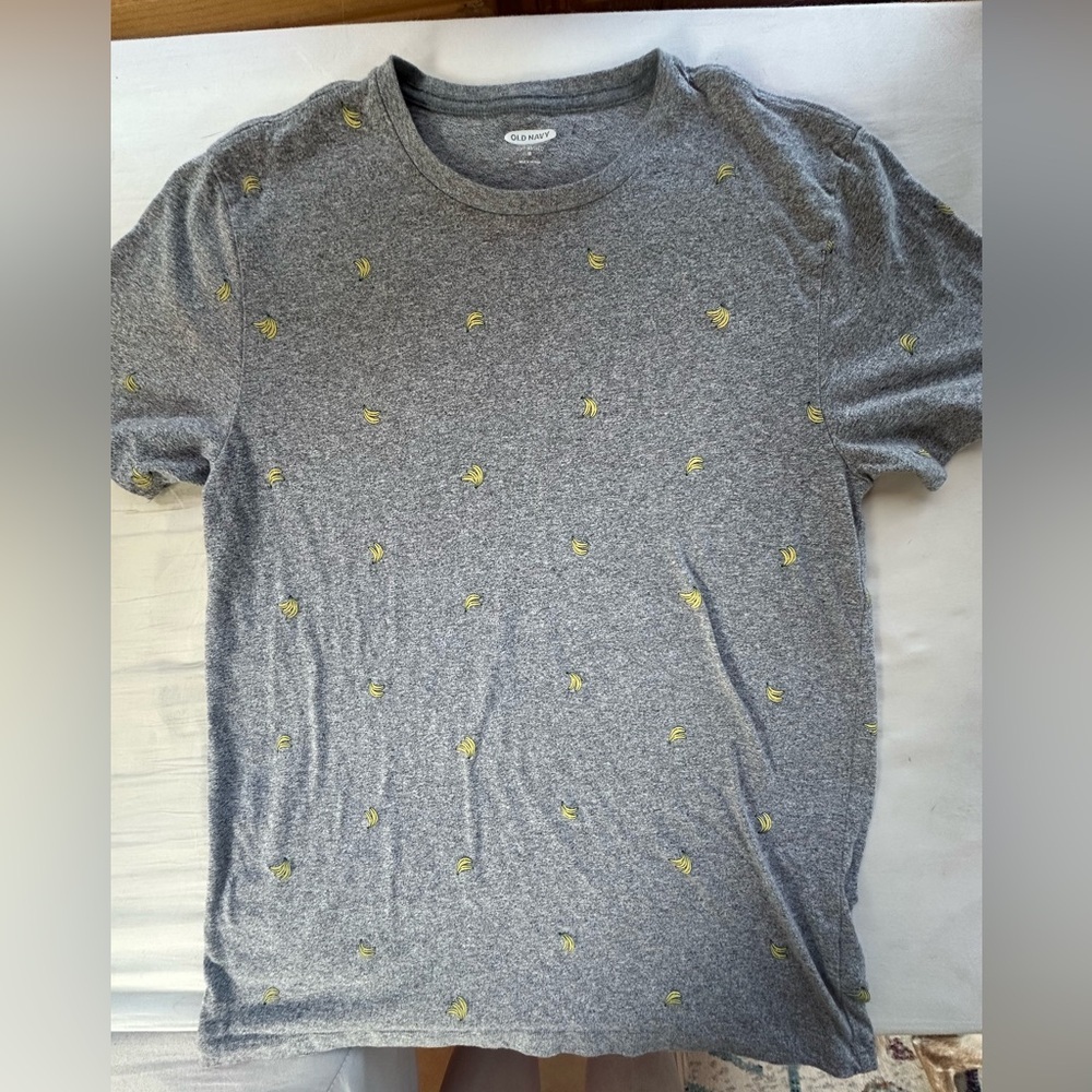 Old Navy Tees - Picture 4 of 5